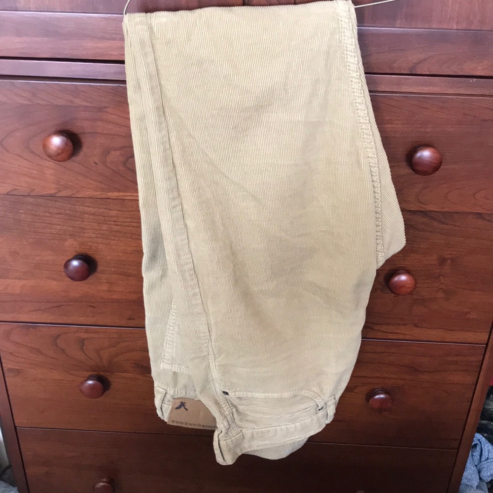 American Eagle Light Brown/Tan Corduroys